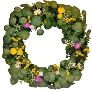 18" Green Berry Eucalyptus Leaf Wreath